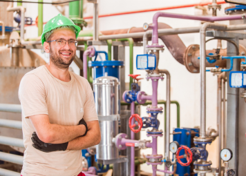 Pipe repair and water leak fix service by professional MEP technician Dubai